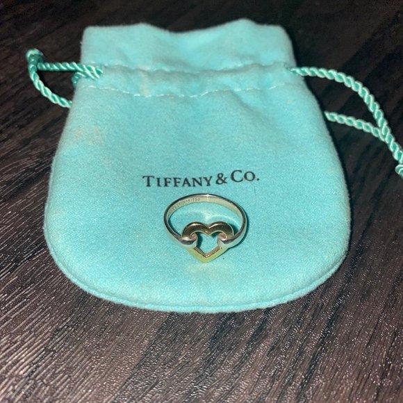Tiffany & Co. Heart Ring 18kt & Sterling - Picture 3 of 3